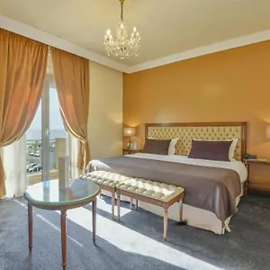 acropole-tunis.tunis-best-hotels.com/